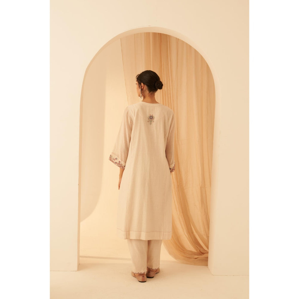 Janki India Ivory Chanderi Thread Zardozi Embroidery Kurta with Pant and Dupatta (Set of 3)