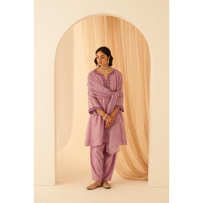 Janki India Charming Lilac Embroidery Kurta with Pant and Dupatta with Slip (Set of 4)