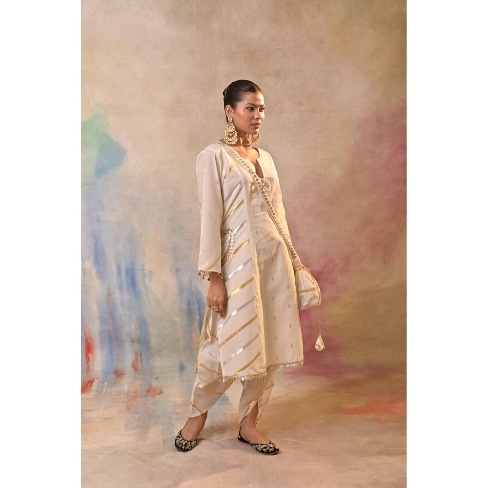 Jasashi Cream Embellished Kurta with Dhoti and Potli Bag (Set of 3)