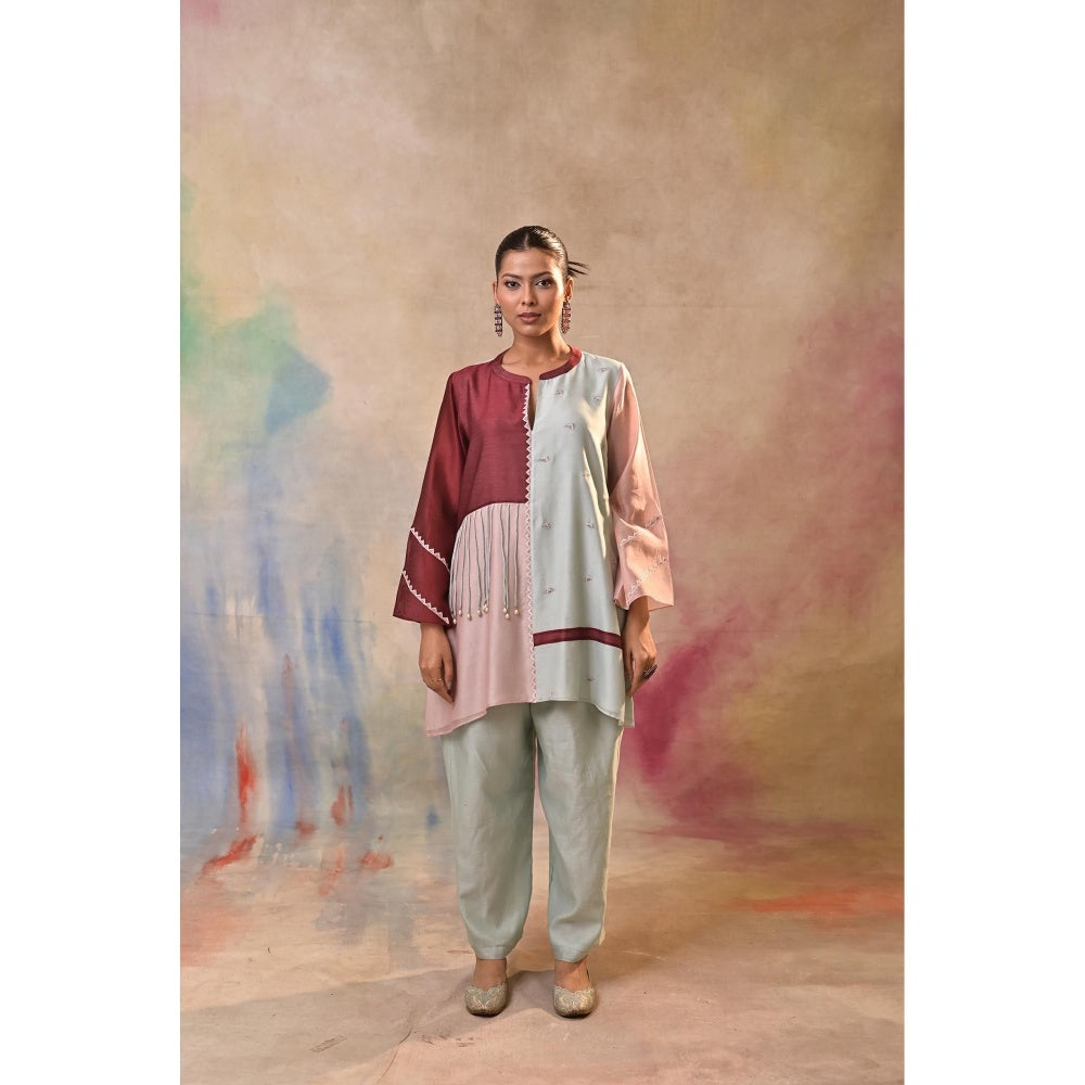 Jasashi Multicolour Asymmetric Embroidered Kurta with Pant (Set of 2)