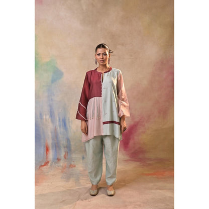 Jasashi Multicolour Asymmetric Embroidered Kurta with Pant (Set of 2)