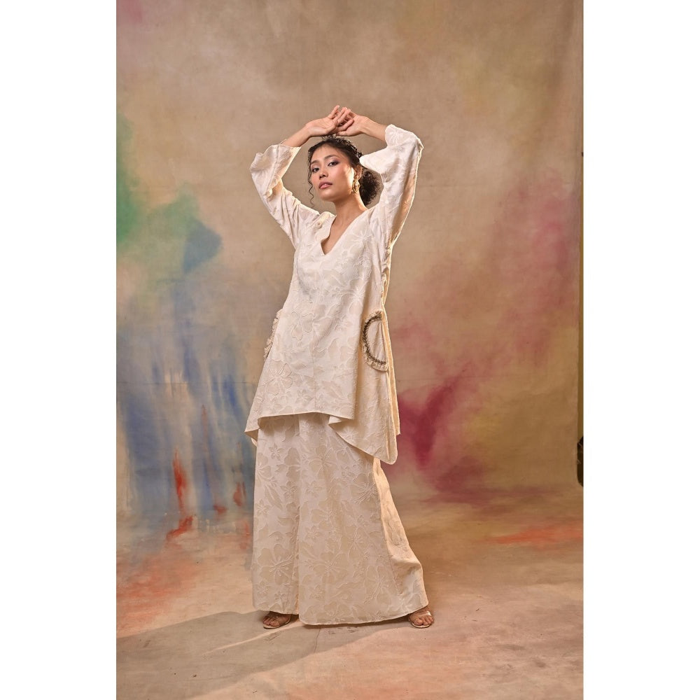 Jasashi Ivory Jacquard Embroidered Kurta with Palazzo (Set of 2)
