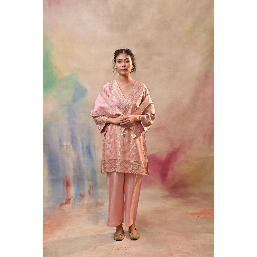 Jasashi Blush Pink Brocade Kurta with Pant and Potli Bag (Set of 3)