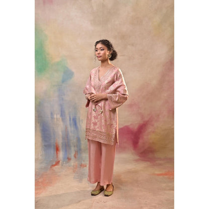 Jasashi Blush Pink Brocade Kurta with Pant and Potli Bag (Set of 3)