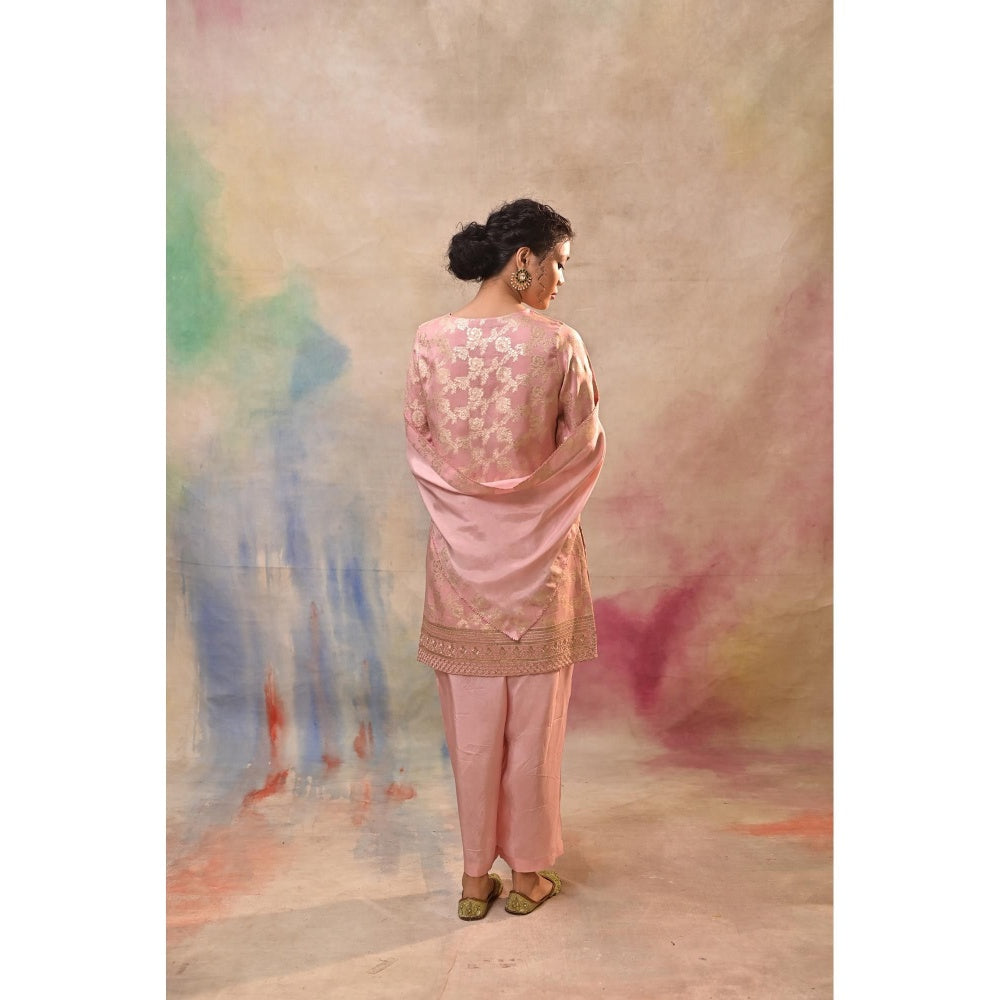 Jasashi Blush Pink Brocade Kurta with Pant and Potli Bag (Set of 3)