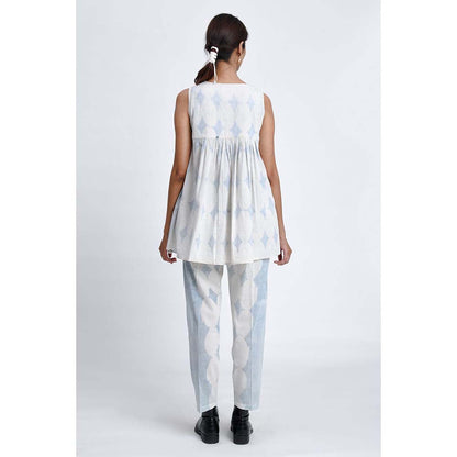 JAYATI GOENKA Sky Easy Co-Ord (Set of 2)