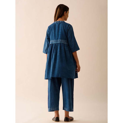 JAYATI GOENKA Blue Solid Kurti
