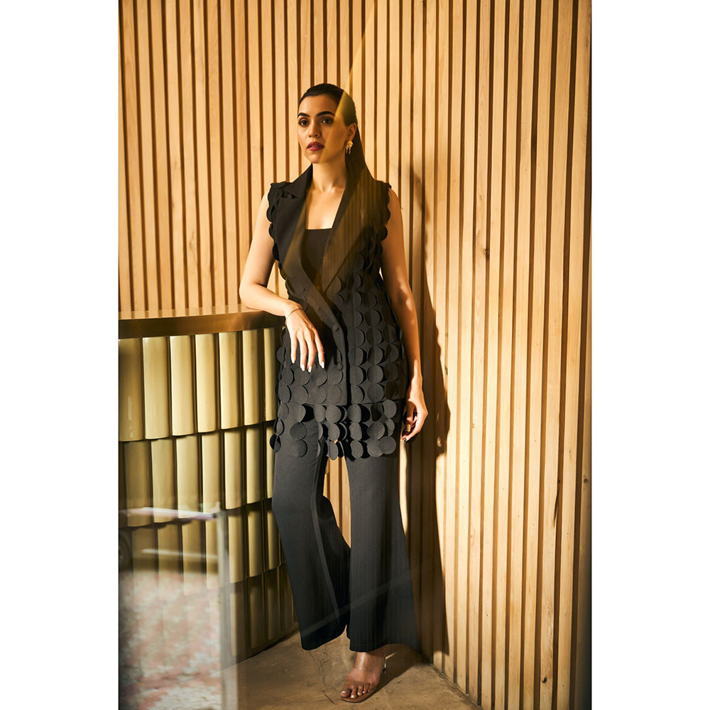 Juhi Nanda Circle Blazer Co-Ord (Set of 2)