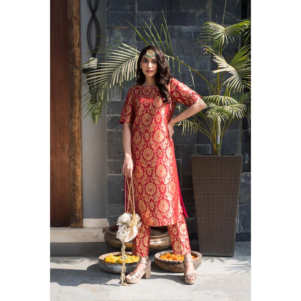JUHI NANDA Brocade Red Woven Round Neck Kurta with Pant and Dupatta