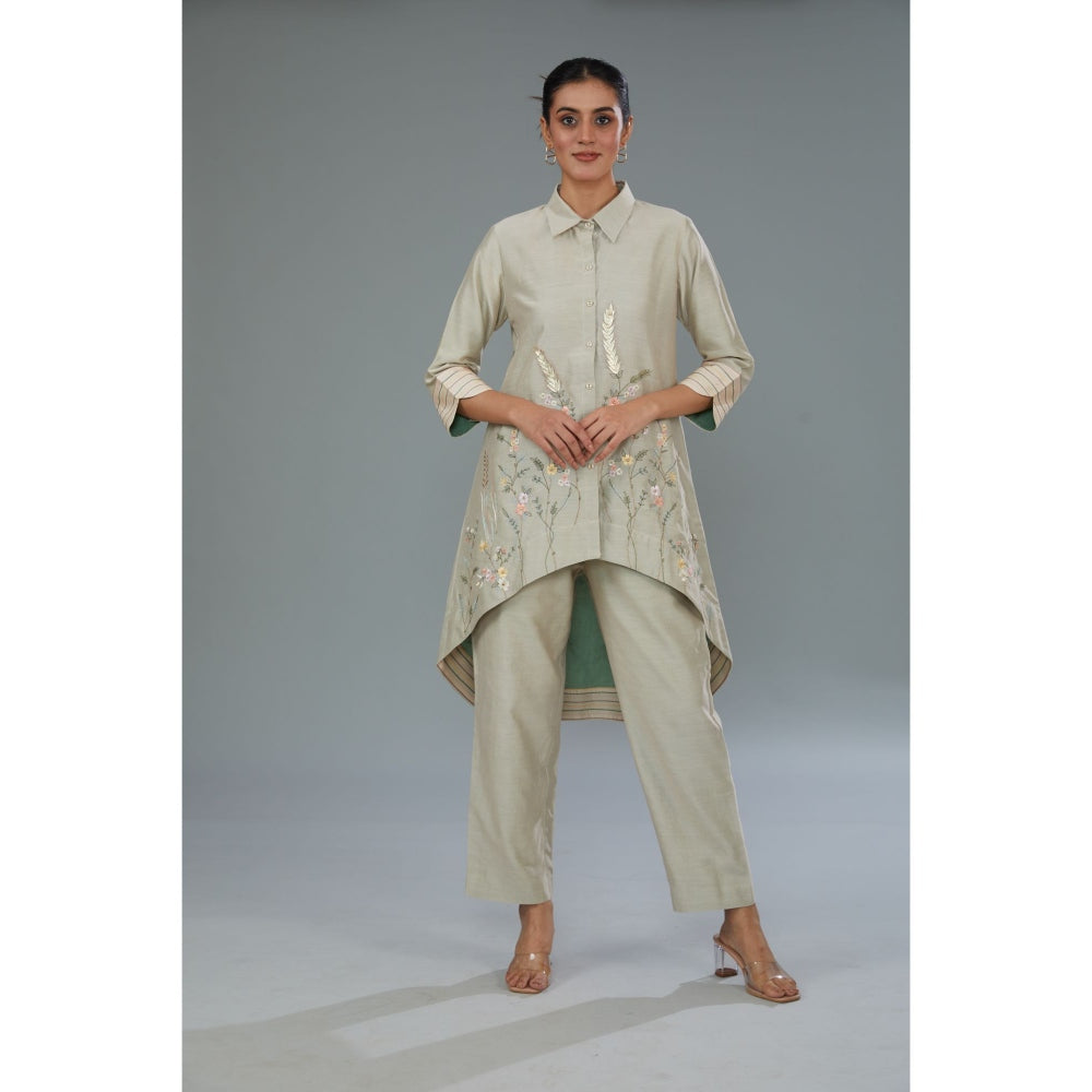 Kahani Lush Beige Floral Co-Ord (Set of 2)