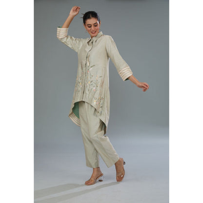 Kahani Lush Beige Floral Co-Ord (Set of 2)