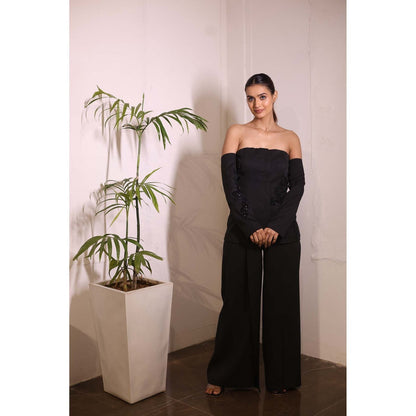 Kanika Verma Black Tube Blazer with Pant (Set of 2)