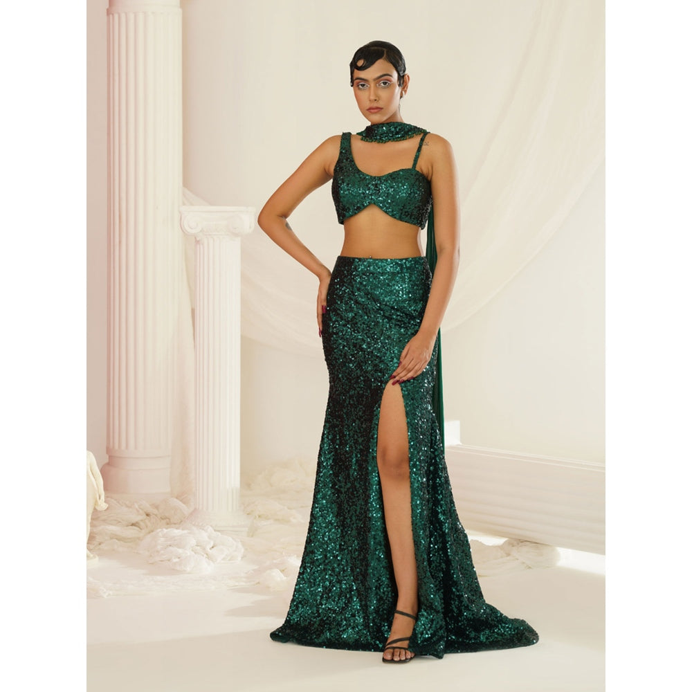 Kapda Dori Bottle Green Embellished Blouse with Skirt and Choker Dupatta (Set of 3)