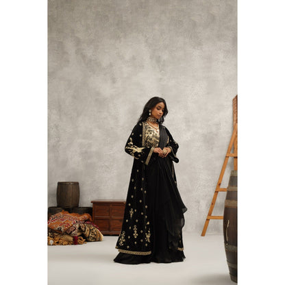 Kapda Dori Black Embroidered Pre-draped Saree with Stitched Blouse and Jacket