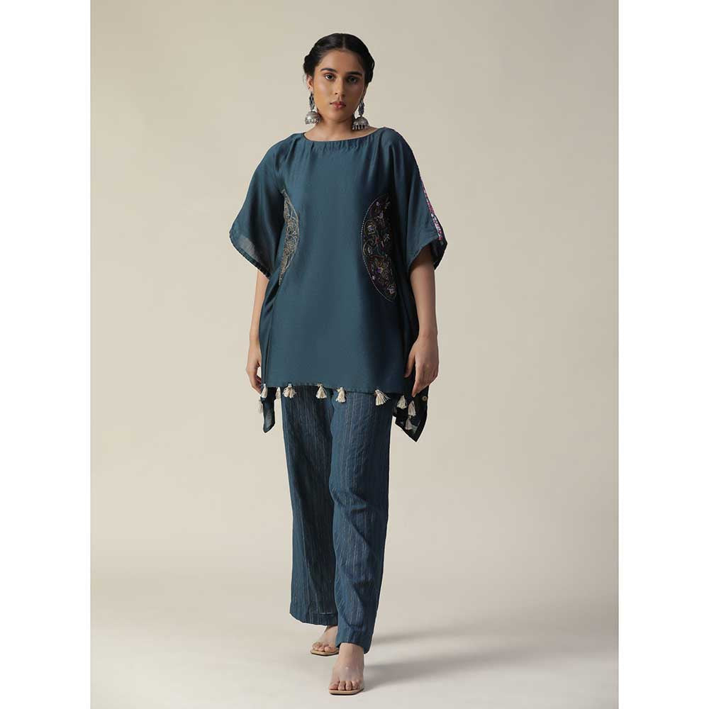 Arpita Sulakshana Prussian Teal Blue Embellished Short Kaftan (Set of 2)