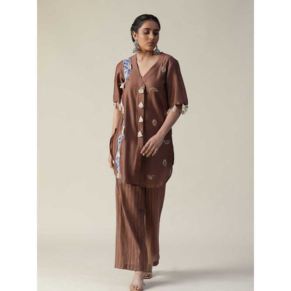 Arpita Sulakshana Van Dyke Brown Hand Painted Embroidered Co-Ord (Set of 2)