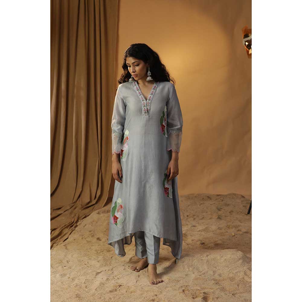 Arpita Sulakshana Ice Blue Handpainted A-Line Kurta (Set of 2)