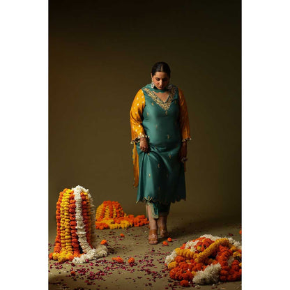 Arpita Sulakshana Green Firozi Hand Painted Kurta with Pant and Dupatta (Set of 3)