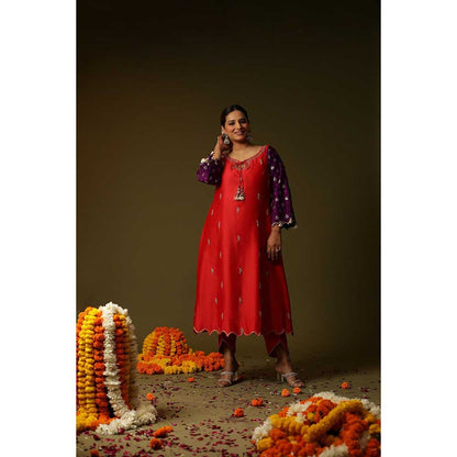 Arpita Sulakshana Red Sakhi Hand Painted Kurta with Pant and Dupatta (Set of 3)