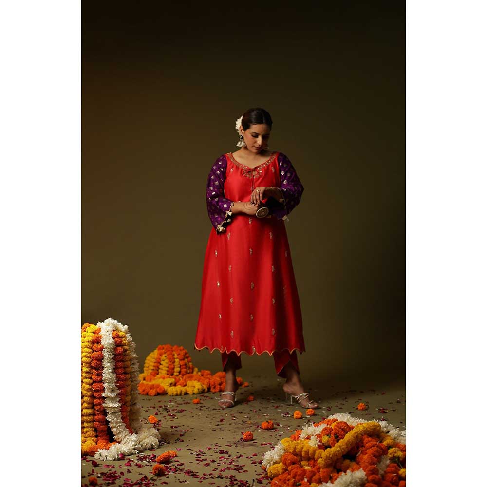 Arpita Sulakshana Red Sakhi Hand Painted Kurta with Pant and Dupatta (Set of 3)