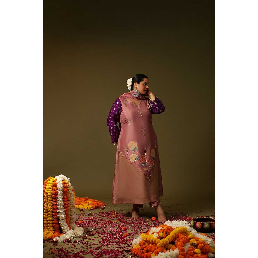 Arpita Sulakshana Pink Ram Sita Hand Painted Kurta with Pant and Dupatta (Set of 3)