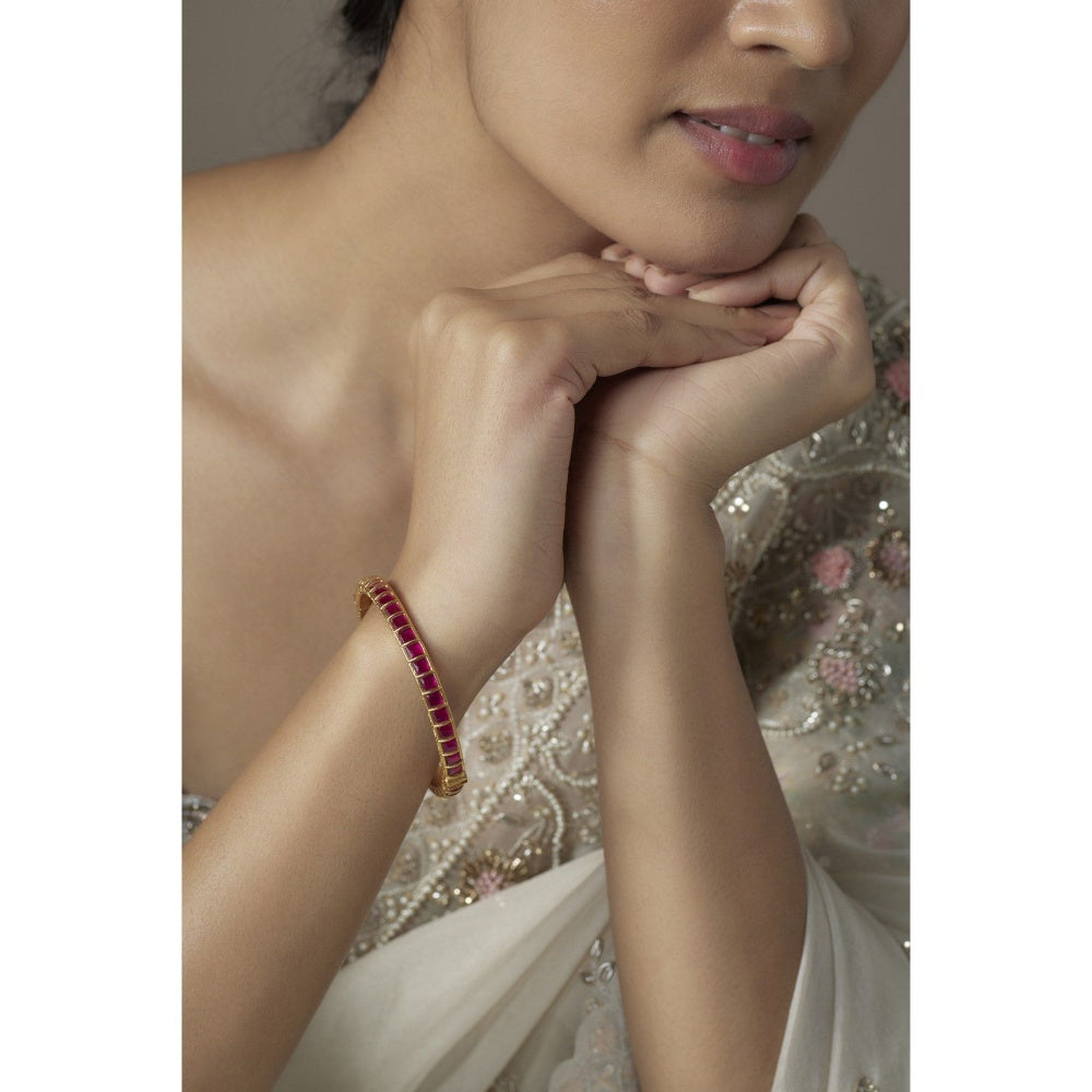 KARISA DESIGNS Giza Red Kundan Kada