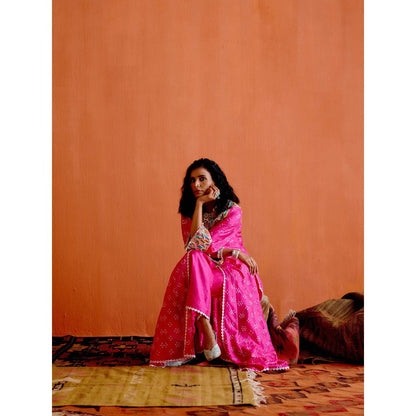Karishma Khanduja Mushtaq Pink Embellished Kurta with Pant (Set of 2)