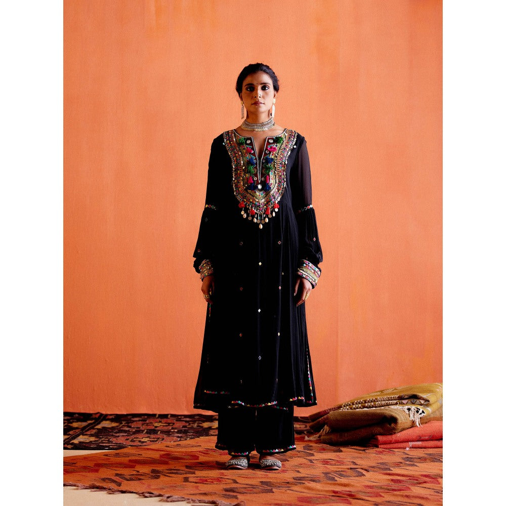 Karishma Khanduja Arshad Black Embellished Tassels Kurta with Pant (Set of 2)