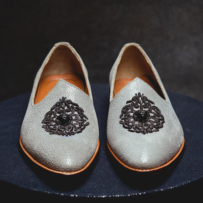 Kavith Sainaani Grey foil White Gem Jutti