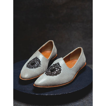 Kavith Sainaani Grey foil White Gem Jutti