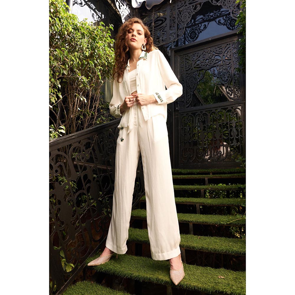 Kay Kay BY KKHUSHI SAHAII White Victoria Embellished Co-Ord Set