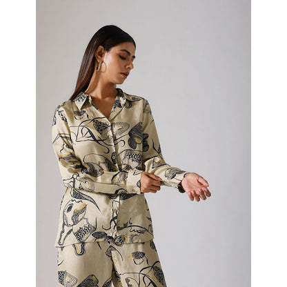Klad Reflect Beige Printed Collar Neck Shirt