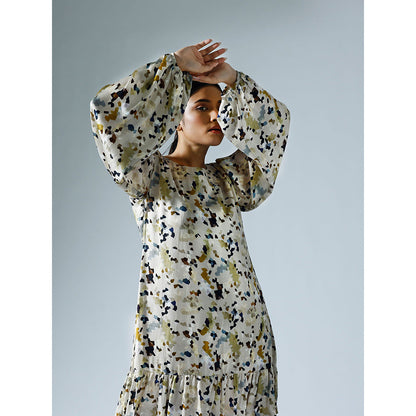 Klad Pixelated Grey Round Neck Shift Dress