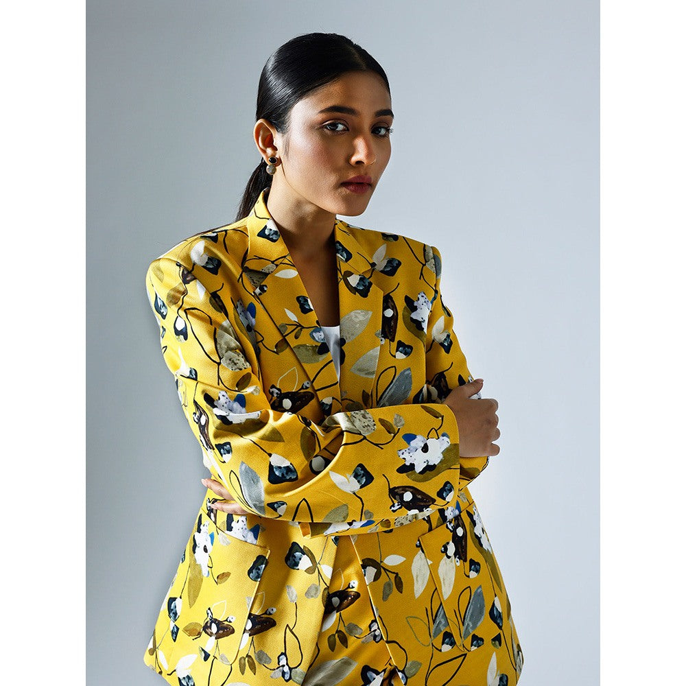 Klad Vivid Yellow Printed Notched Lapel Blazer with Inner and Pant (Set of 3)