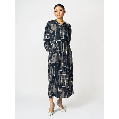 Klad Brick Black Drawstring Mandarin Neck Dress