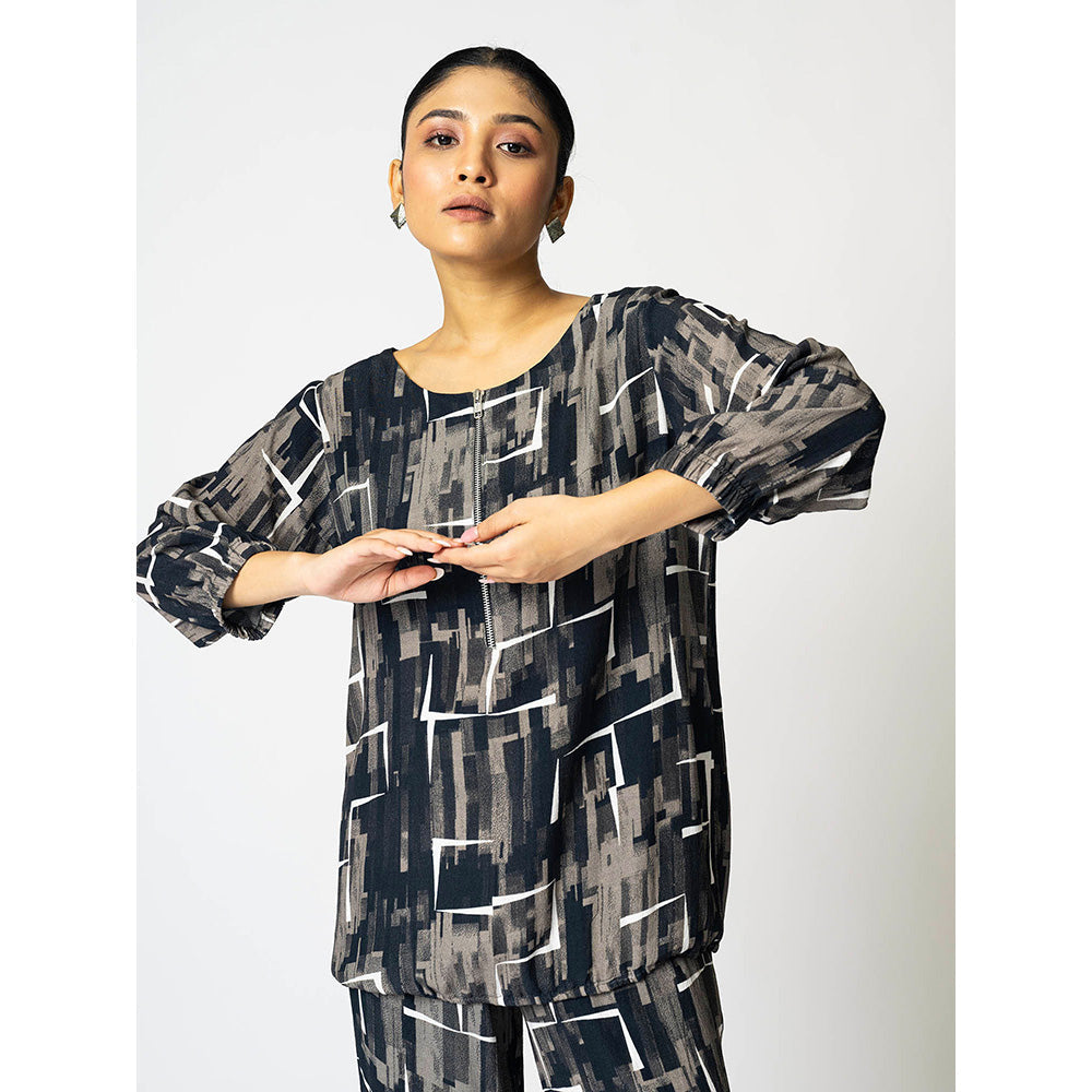 Klad Brick Navy Blue Round Neck Top