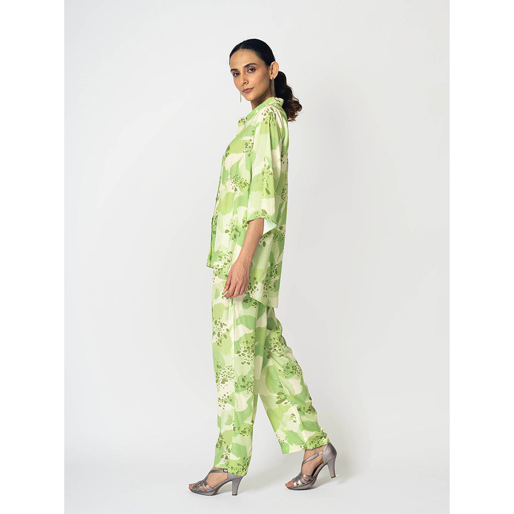 Klad Dots Lime Green Printed Collar Neck Shirt