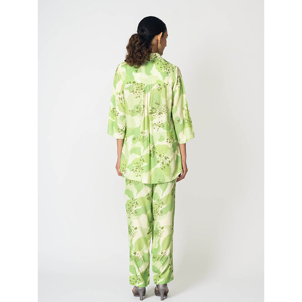 Klad Dots Lime Green Printed Collar Neck Shirt