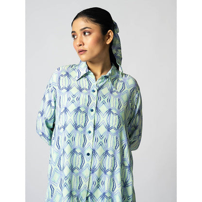 Klad Rhombus Mint Blue Collar Neck Jacket with Inner and Shorts (Set of 3)