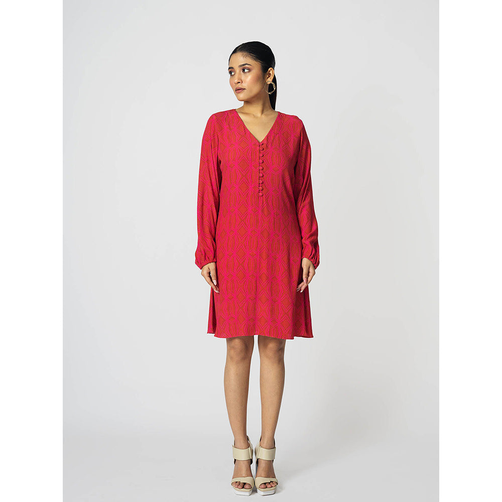 Klad Rhombus Pink V Neck Shift Dress