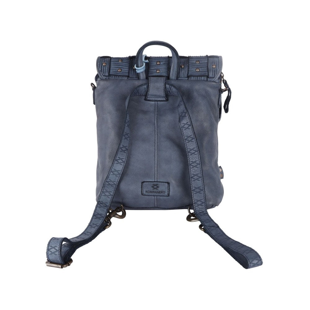 Kompanero Leana - The Backpack