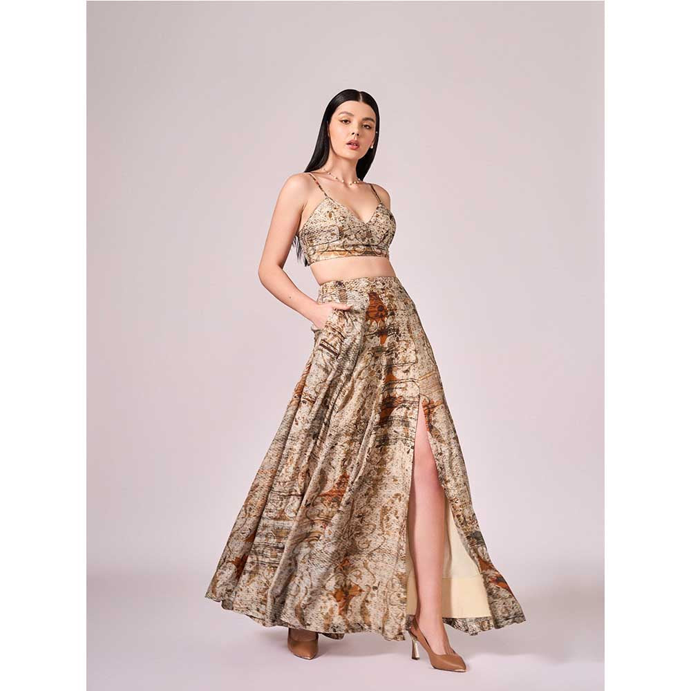 KOSWI Browns Abstract Print Lehenga with Blouse and Dupatta (Set of 3)