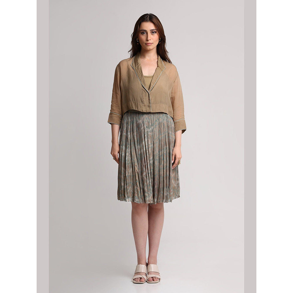 KOSWI Beige Tone Crop Shirt