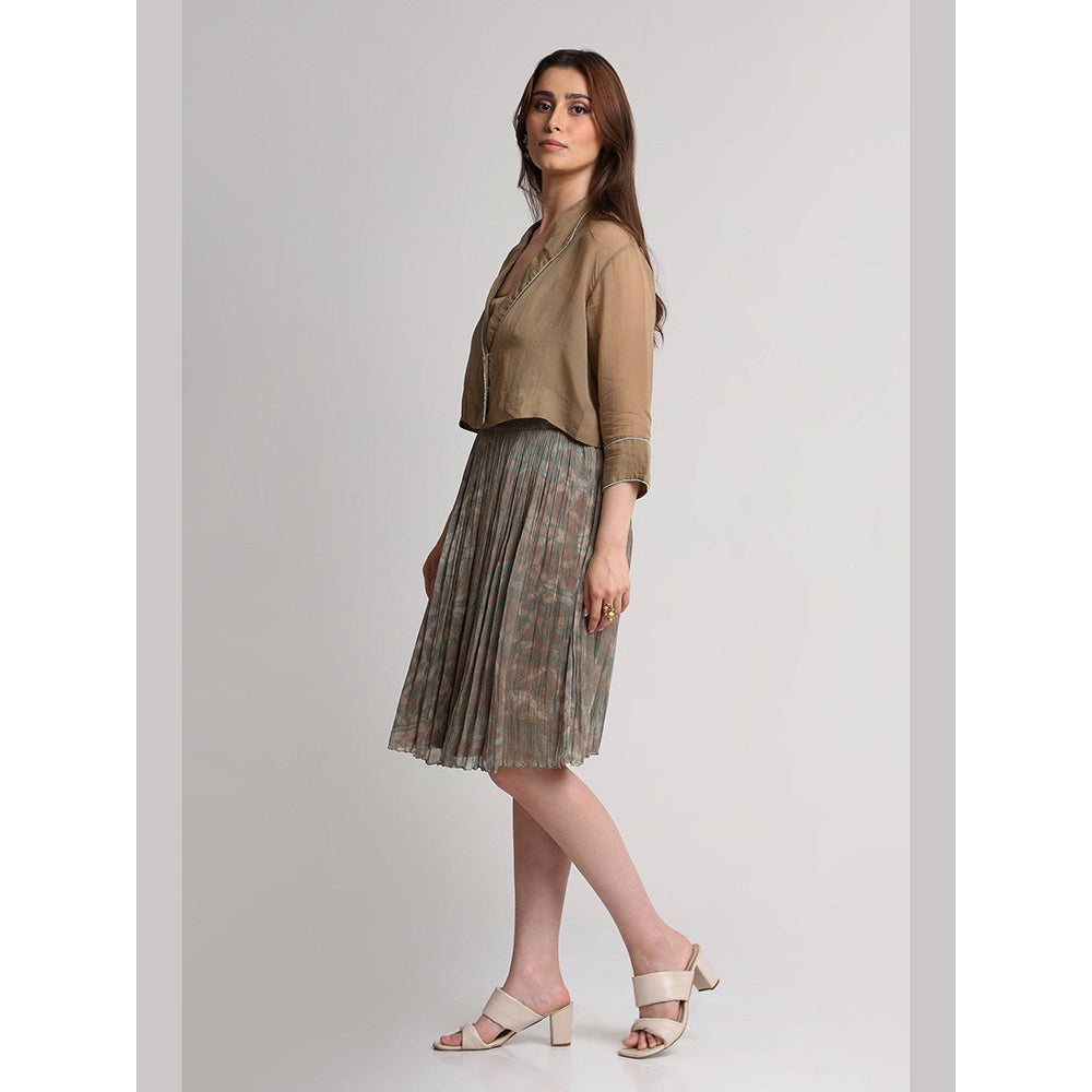 KOSWI Beige Tone Crop Shirt