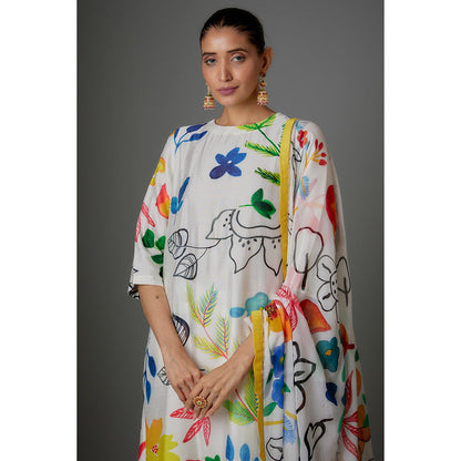 Kriti Bapna Multi-Colour Hand Painted Multicolour Kurta with Pant and Dupatta (Set of 3)