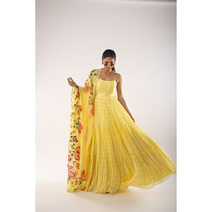 Kriti Bapna Yellow Tiered Anarkali And Dupatta (Set of 2)