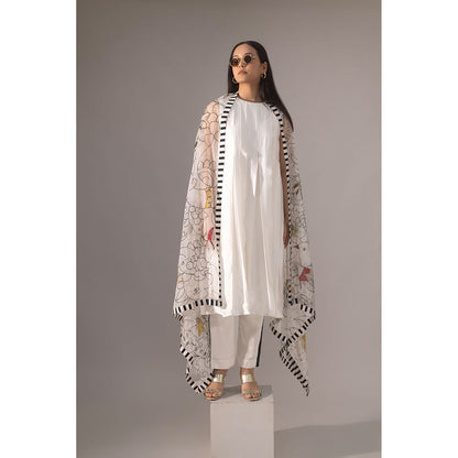 Kriti Bapna White Pleated Hand Painted Kurta with Pant and Dupatta (Set of 3)