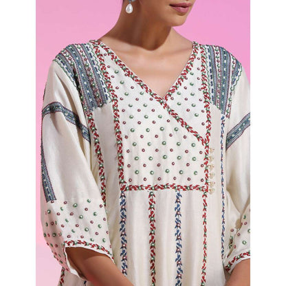 Kudi Pataka Designs Sana White Kurta With Pant (Set of 2)