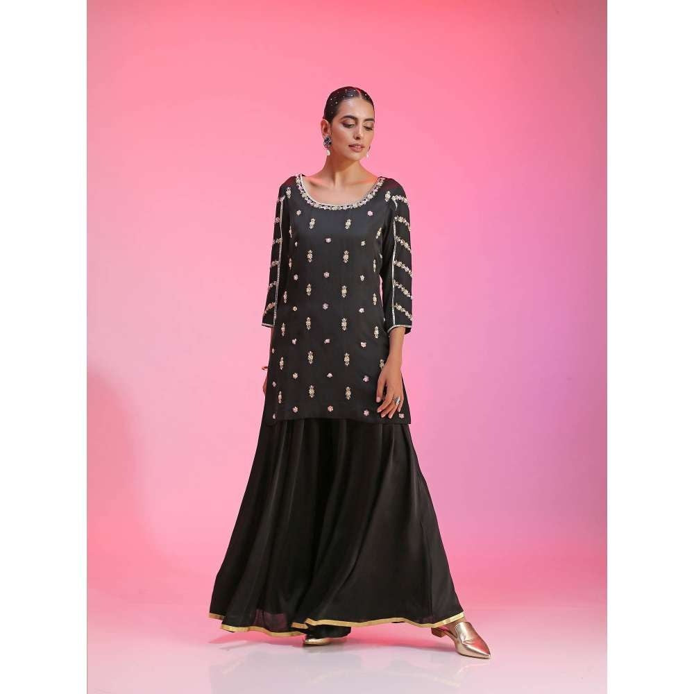 Kudi Pataka Designs Dharree-bl Black Kurti With Sharara & Dupatta (Set of 3)
