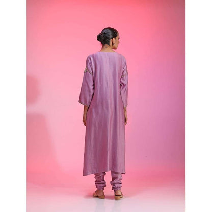 Kudi Pataka Designs Lajjo-li Mauve Kurta With Chudidar & Dupatta (Set of 3)